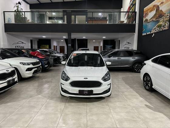 FORD KA 1.5 TI-VCT FLEX SE PLUS AUTOMÁTICO FORD KA 1.5 TI-VCT FLEX SE PLUS AUTOMÁTICO